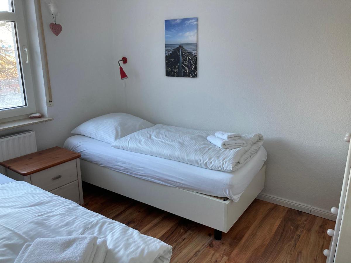 Hellinghaus Fewo 1 Wellenreiter Apartment Wyk auf Foehr Ngoại thất bức ảnh